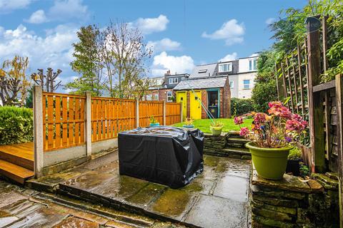 109 Lydgate Lane, Sheffield, S10 5FN