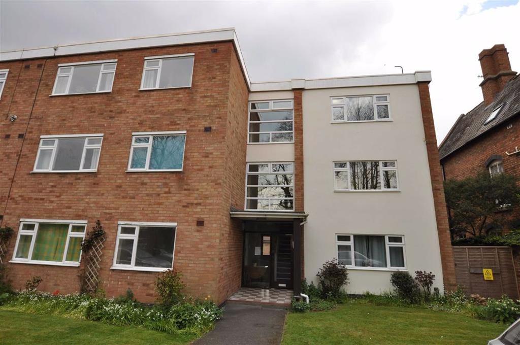 Talbot Court, Upper Holly Walk... 2 bed apartment £895 pcm (£207 pw)