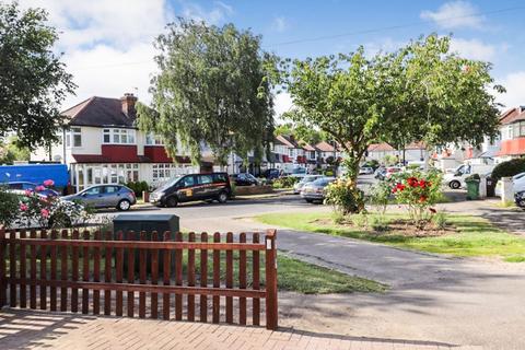 22 Harold Road, Chingford, London, E4 9SN
