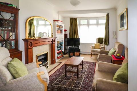 22 Harold Road, Chingford, London, E4 9SN