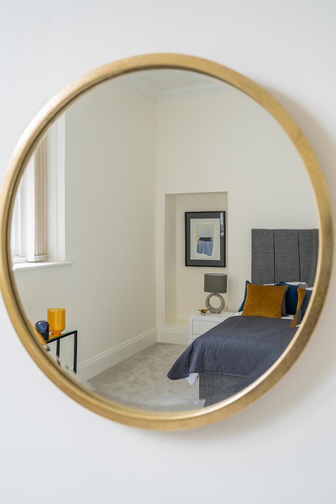 A page   Image (24 of 74).jpg