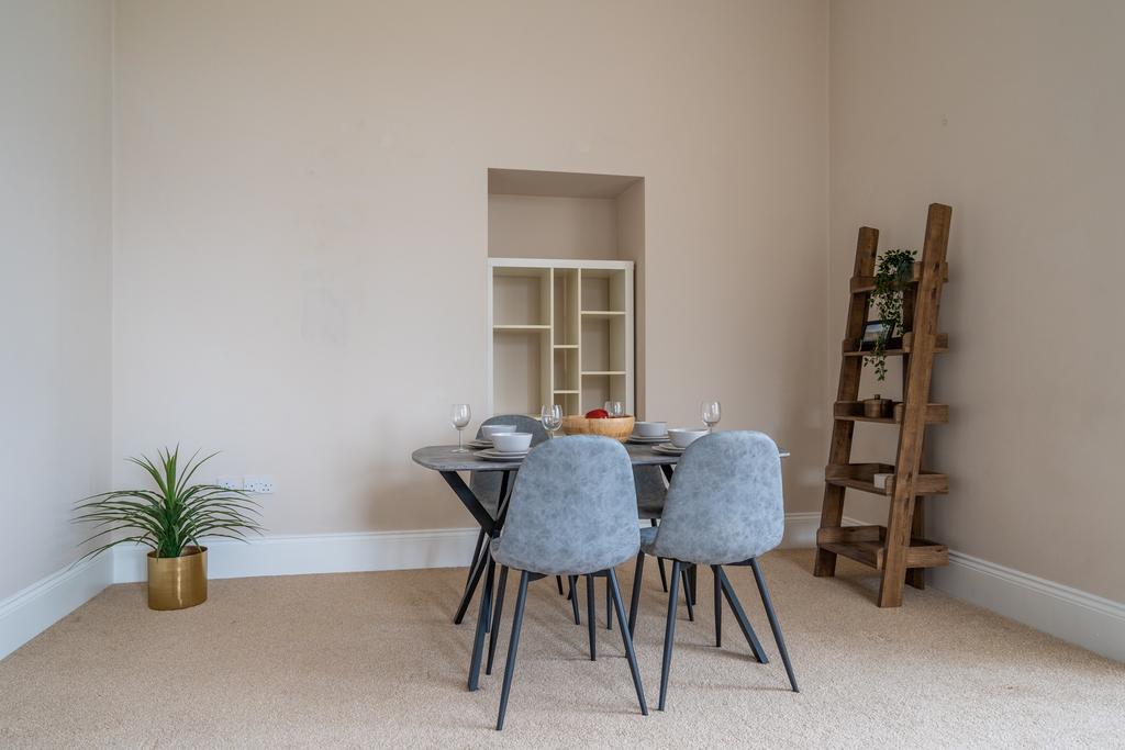 A page   Image (35 of 74).jpg