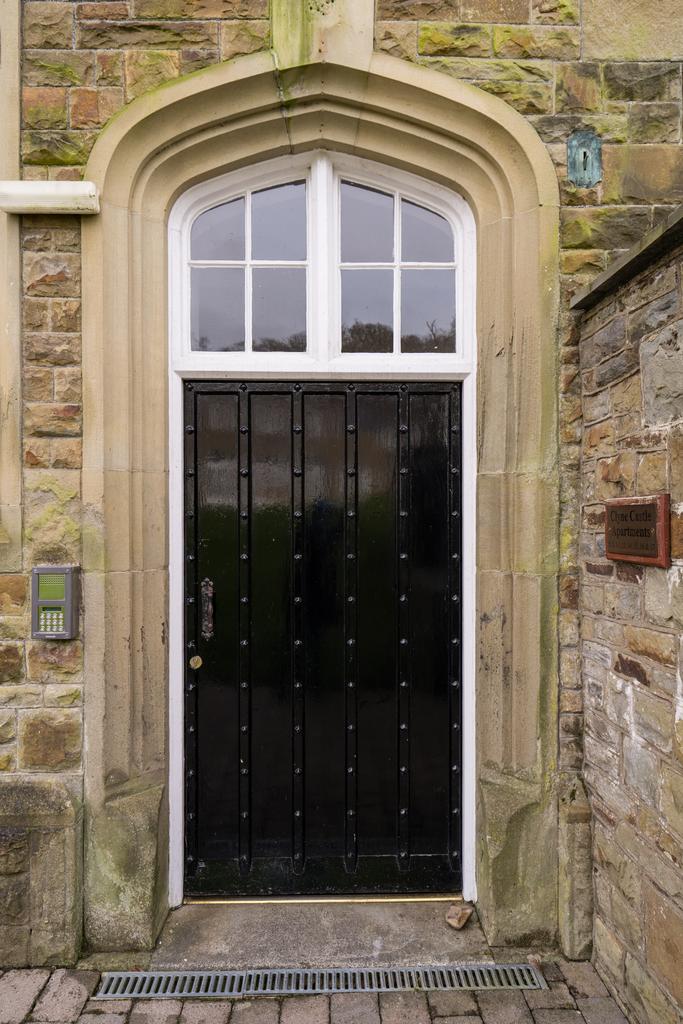 A page   Image (1 of 74).jpg