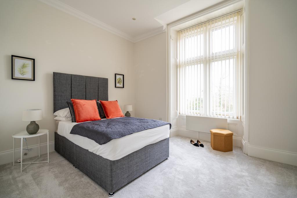 A page   Image (12 of 74).jpg