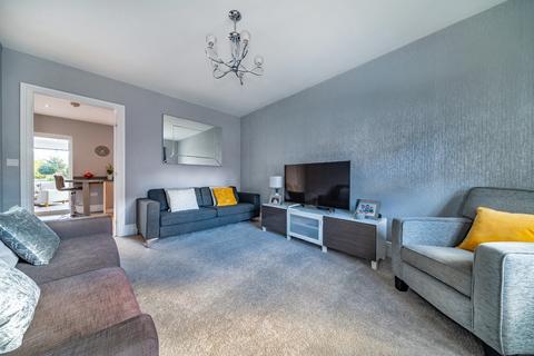 42 Eton Walk, Wakefield, WF1 2FE