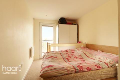 123 Warren Close, Cambridge, CB2 1LE
