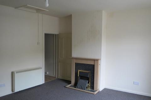 2 bedroom flat to rent, Large two bedroomed flat in the centre of Bacup situated on a quite street.