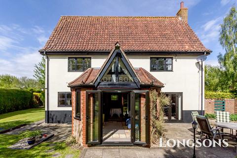Lochranza Barrows Hole Lane, Little Dunham, King's Lynn, PE32 2DP