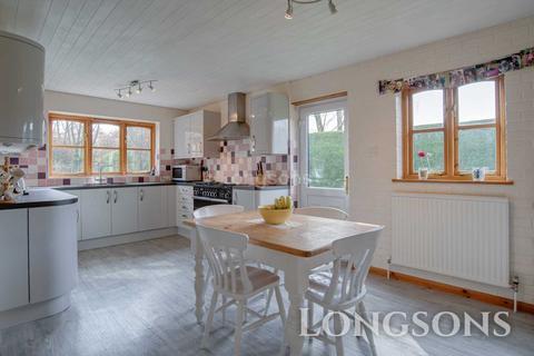 Lochranza Barrows Hole Lane, Little Dunham, King's Lynn, PE32 2DP