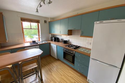 3 bedroom flat to rent, West Bryson Road, Polwarth, Edinburgh, EH11