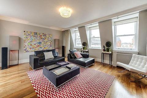 3 bedroom flat to rent, Princes Gate, Knightsbridge SW7