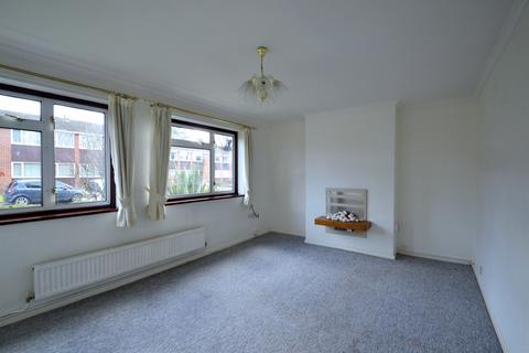 2 bedroom maisonette to rent, Hiltingbury
