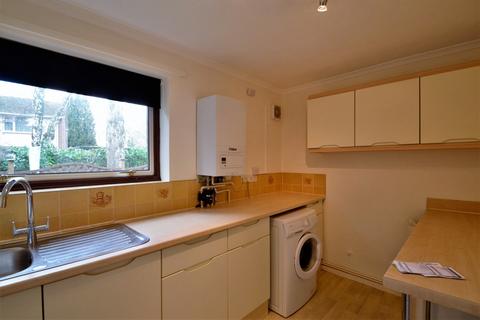 2 bedroom maisonette to rent, Hiltingbury