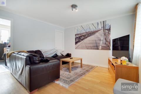 96 Willenhall Drive, Hayes, UB3 2UX