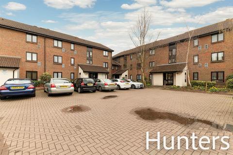 3 Braybourne Drive, Isleworth, TW7 5EL
