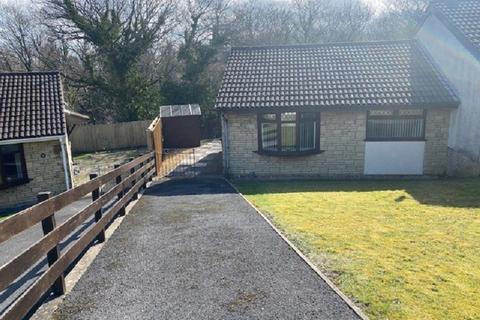 64 Bay View Gardens, Skewen, Neath, SA10 6NF