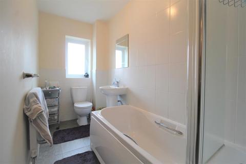 3a Crispin Road, Manchester, M22 0LU
