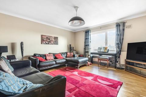 Flat 8, Wyatt House Wemyss Road, London, SE3 0TE