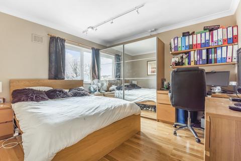 Flat 8, Wyatt House Wemyss Road, London, SE3 0TE