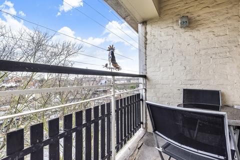 Flat 8, Wyatt House Wemyss Road, London, SE3 0TE