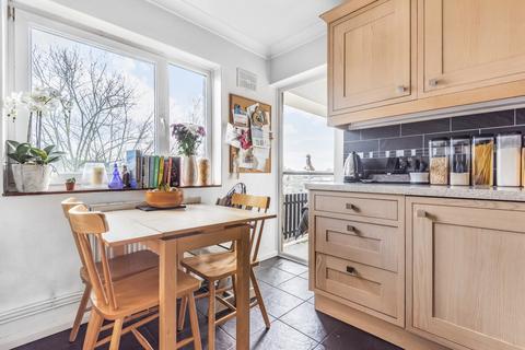 Flat 8, Wyatt House Wemyss Road, London, SE3 0TE