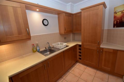 2 bedroom apartment to rent, The Corner House, Windsor Place, Leamington Spa