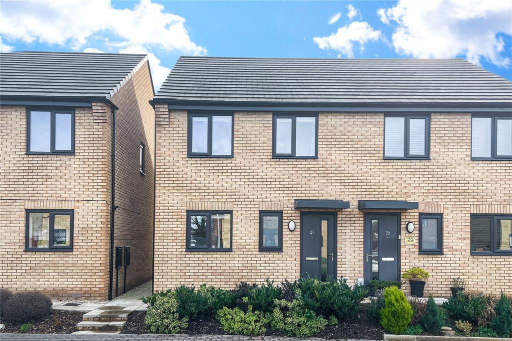 Kedrum Road, Hull, East Yorkshire, HU9 3 bed semidetached house £135,000