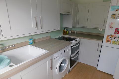 3 bedroom terraced house to rent, Refurbished 3 Bed - Woodgreen Walk, Calmore, Totton SO40