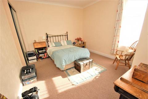 88 Broughton Road, South Shields, NE33 2RS