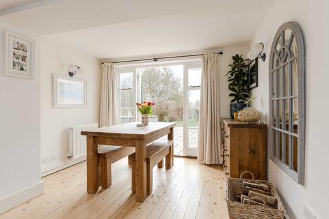 The Old Post Office Chapel Row, Chadlington, Chipping Norton, OX7 3NA