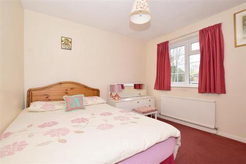 5 Blackford Close, South Croydon, CR2 6BT