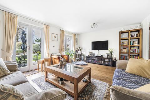 47 The Drive, Esher, KT10 8DJ