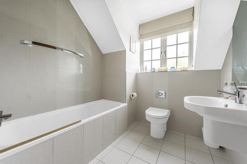 47 The Drive, Esher, KT10 8DJ