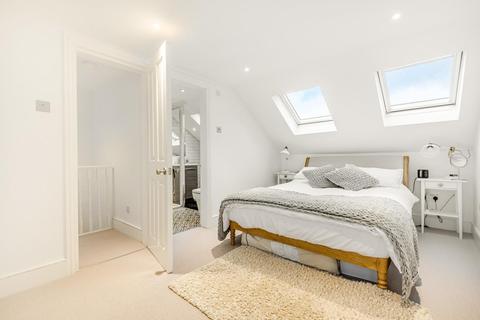 53 Faraday Road, London, SW19 8PE
