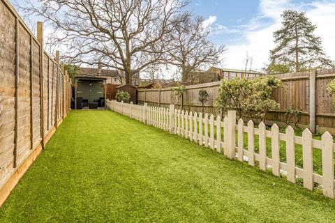 53 Faraday Road, London, SW19 8PE