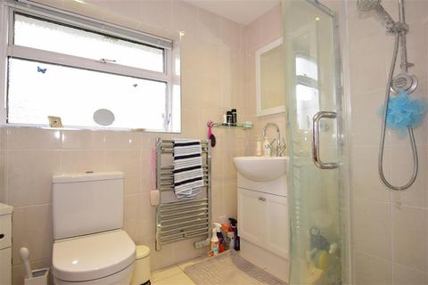 12 Britannia Drive, Gravesend, DA12 4RR