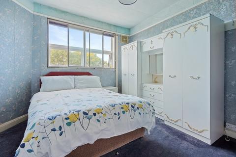 52 Medway Parade, Greenford, UB6 8HS
