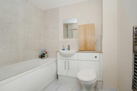 1 bedroom flat to rent, Reed House, Durnsford Road, Wimbledon, SW19