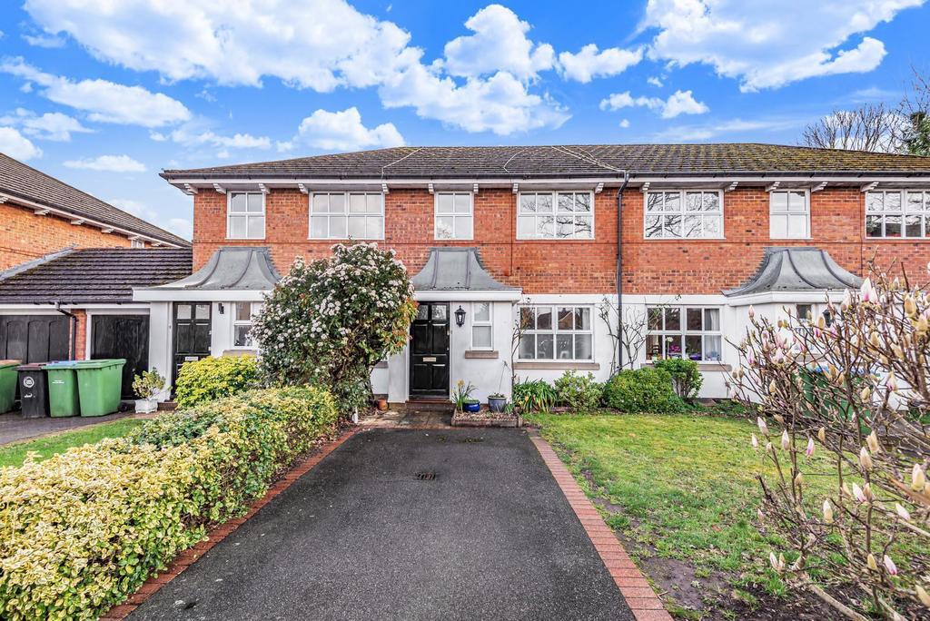 Newhall Gardens, WaltonOnThames, KT12 3 bed terraced house £469,950