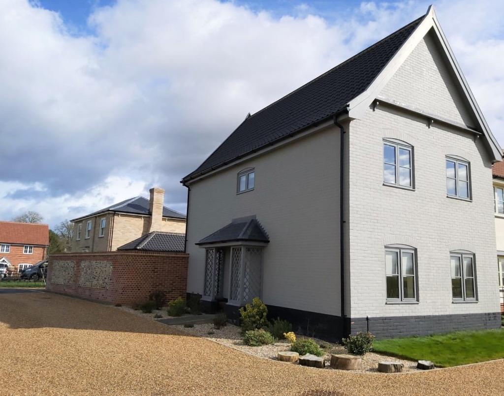 Pear Tree Close, Troston, Suffolk 3 bed detached house for sale £375,000