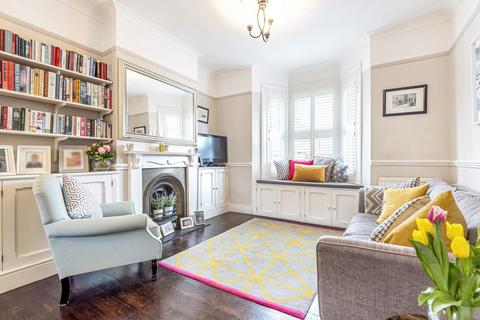 24 Aboyne Road, London, SW17 0AE