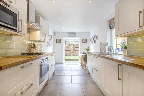 24 Aboyne Road, London, SW17 0AE