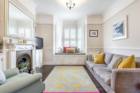 24 Aboyne Road, London, SW17 0AE