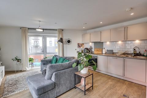 1 bedroom apartment for sale, Capstan Road, Woolston