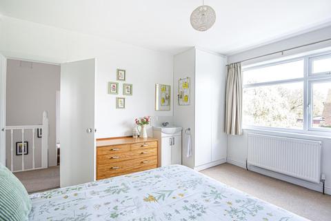 40 Convent Hill, London, SE19 3QX