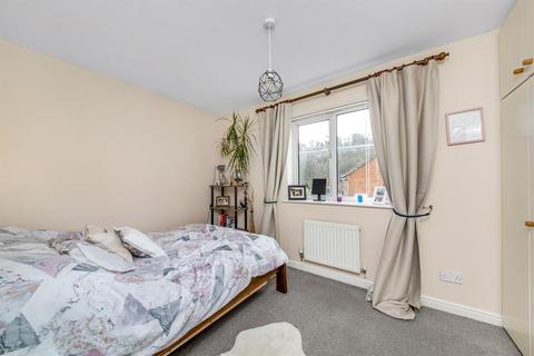 3 Boothroyd Drive, Leeds, LS6 2SL