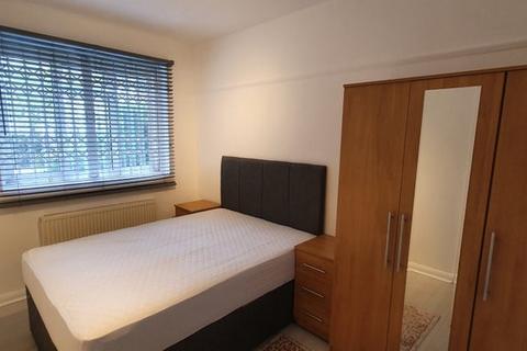 2 bedroom flat to rent, CORONATION COURT, BREWSTER GARDENS, NORTH KENSINGTON, LONDON W10