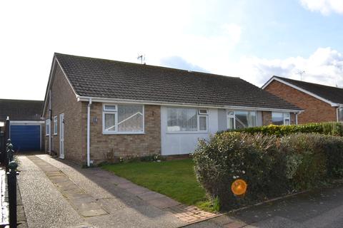 10 Glebe Close, St Margarets At Cliffe, Dover, CT15 6AF