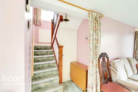 72 Cottingham Drive, Moulton, Northampton, NN3 7LG