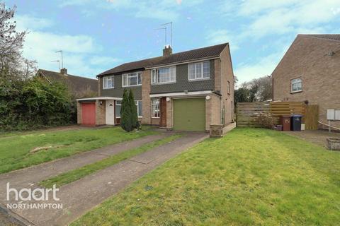 72 Cottingham Drive, Moulton, Northampton, NN3 7LG
